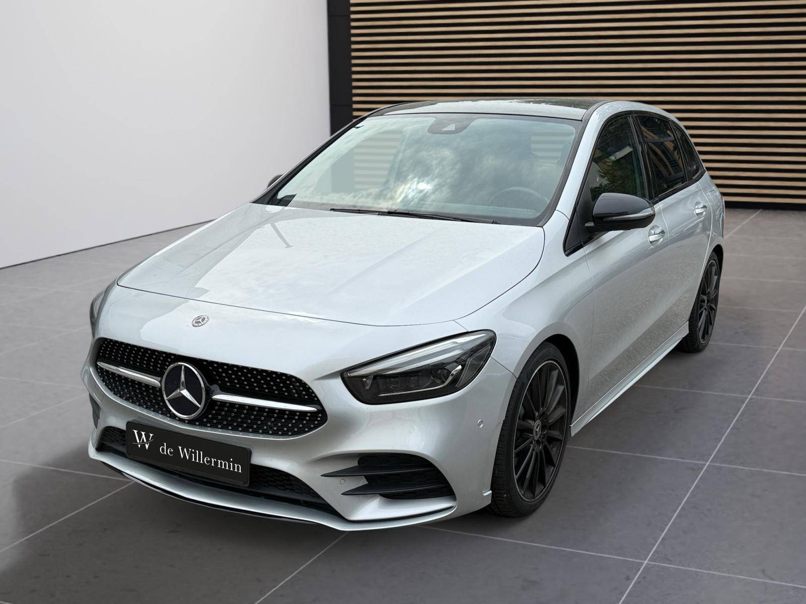 Photo MERCEDES CLASSE B Classe B 180 7G-DCT