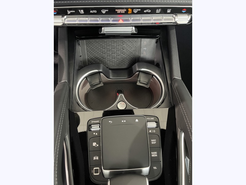 Image Mercedes-Benz GLE COUPÉ Mercedes-AMG GLE 53 Hybride 4MATIC+ Coupé  Mercedes-AMG GLE 53 Hybride 4MATIC+ Coupé Mercedes-AMG GLE 53 Hybride 4MATIC+ Coupé