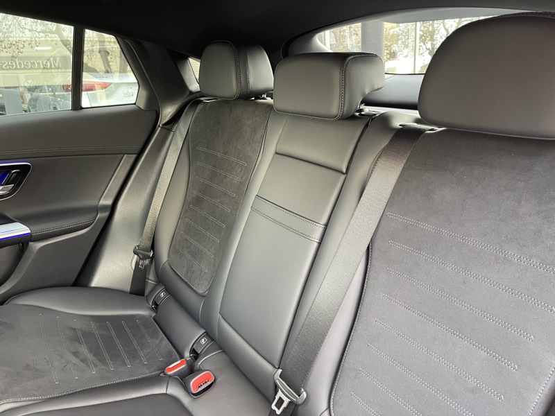 Image Mercedes-Benz GLC COUPÉ GLC 300 de Hybrid EQ 4MATIC Coupé AMG Line +  GLC 300 d e Hybrid EQ 4MATIC Coupé AMG Line + GLC 300 de Hybrid EQ 4MATIC Coupé AMG Line +