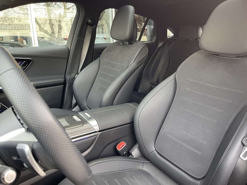 Image Mercedes-Benz GLC COUPÉ GLC 300 de Hybrid EQ 4MATIC Coupé AMG Line +  GLC 300 d e Hybrid EQ 4MATIC Coupé AMG Line + GLC 300 de Hybrid EQ 4MATIC Coupé AMG Line +