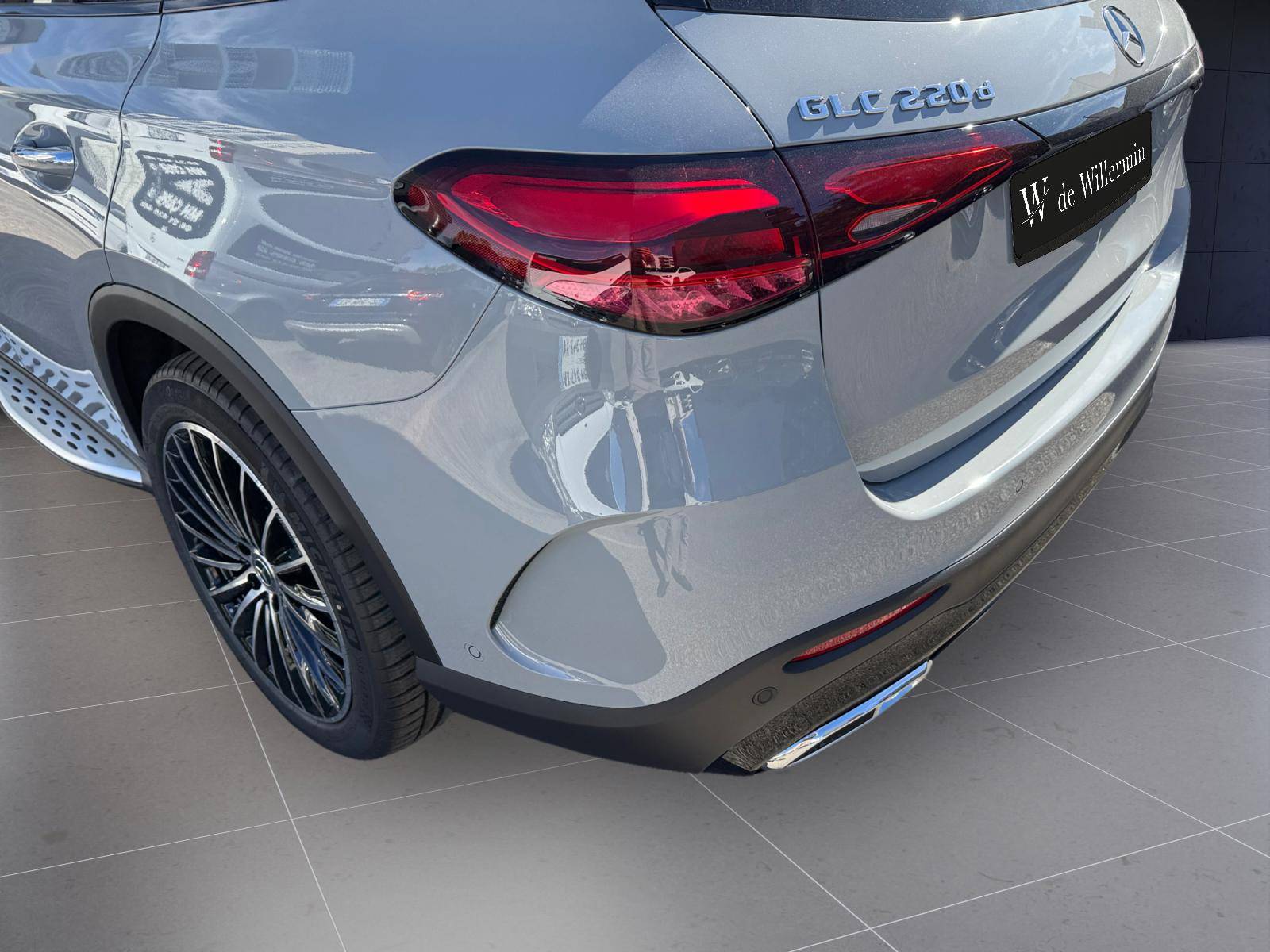 Image Mercedes-Benz GLC SUV GLC 220 d 4MATIC AMG Line  GLC 220 d 4MATIC AMG Line GLC 220 d 4MATIC AMG Line