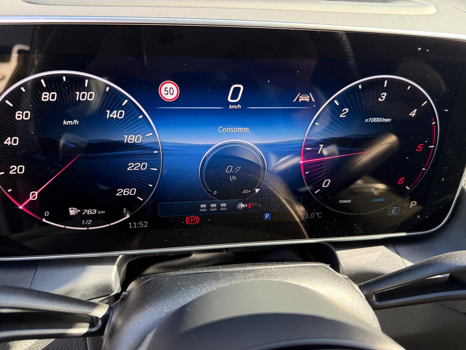 Image Mercedes-Benz GLC SUV GLC 220 d 4MATIC AMG Line  GLC 220 d 4MATIC AMG Line GLC 220 d 4MATIC AMG Line