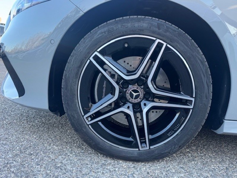 Image Mercedes-Benz CLASSE A 250 e Hybrid EQ Star Edition  Classe A 250 e Hybrid EQ AMG Line 250 e Hybrid EQ Star Edition