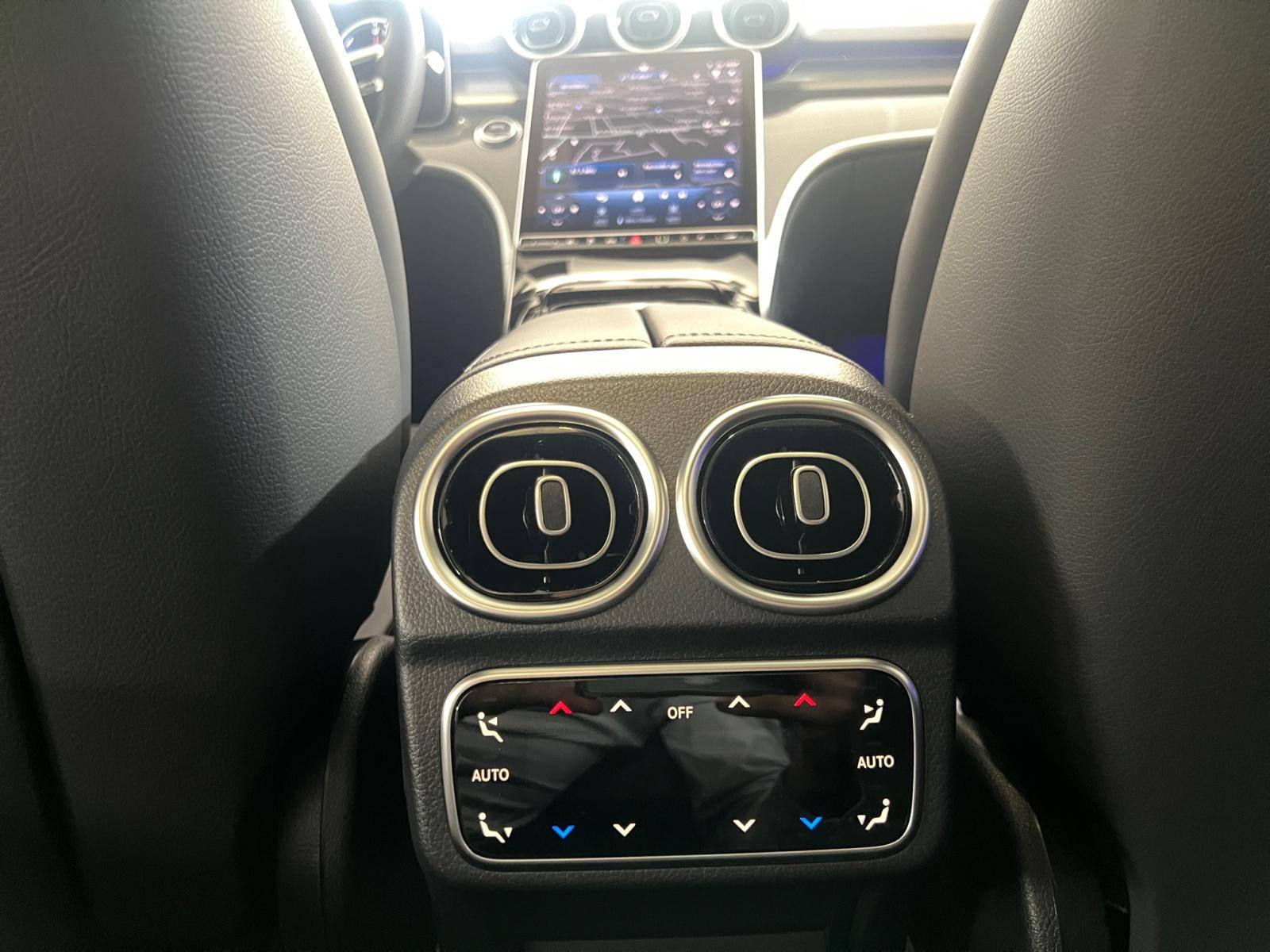 Image Mercedes-Benz CLASSE C BREAK Classe C 300 e Hybrid EQ Break AMG Line  Classe C 300 e Hybrid EQ Break AMG Line Classe C 300 e Hybrid EQ Break AMG Line