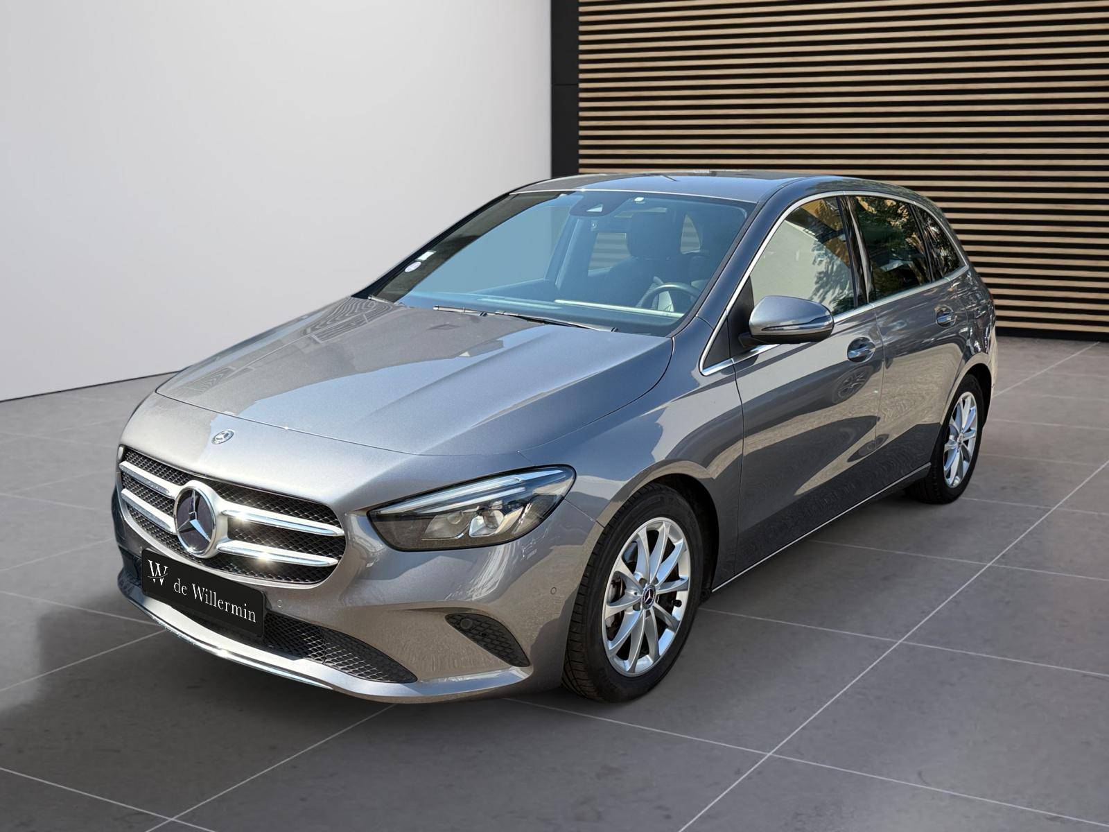 Photo MERCEDES CLASSE B Classe B 180 7G-DCT