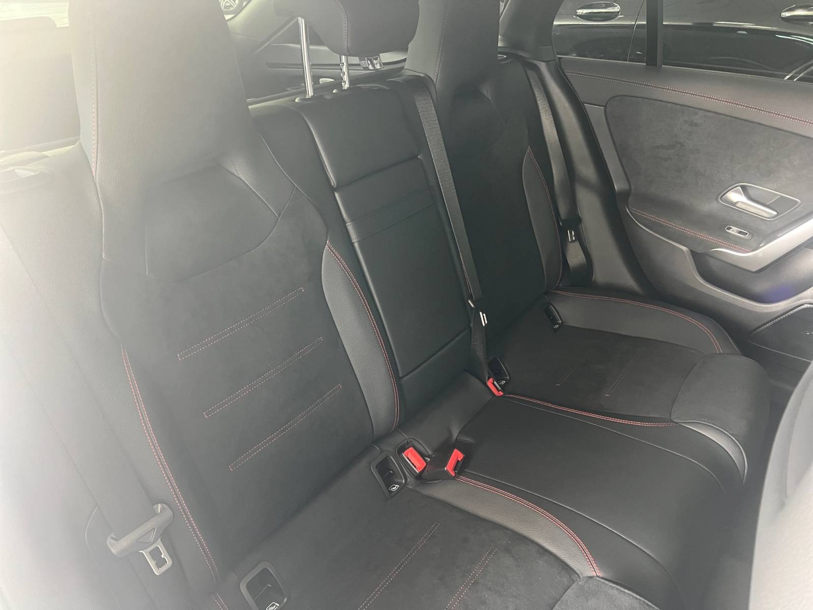 Image Mercedes-Benz CLA SHOOTING BRAKE CLA 200 d Shooting Brake AMG Line   CLA 200 d Shooting Brake AMG Line