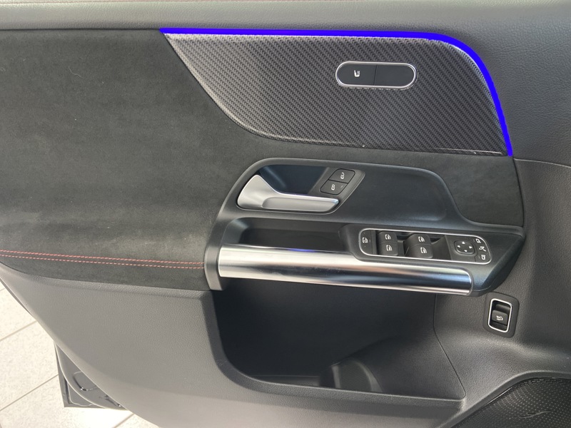 Image Mercedes-Benz CLASSE B 200 d AMG Line Edition   200 d AMG Line Edition