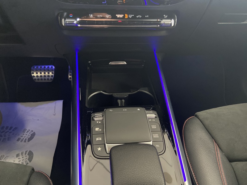 Image Mercedes-Benz CLASSE B 200 d AMG Line Edition   200 d AMG Line Edition