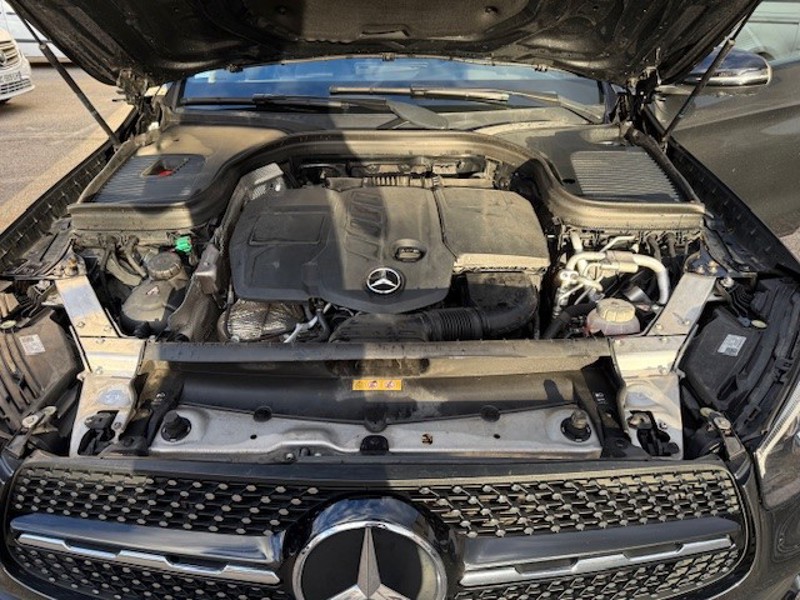Image Mercedes-Benz GLC SUV GLC 300de 4MATIC SUV AMG Line   GLC 300de 4MATIC SUV AMG Line