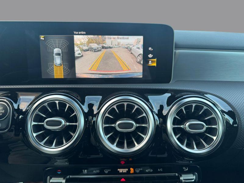 Image Mercedes-Benz CLASSE A 180 AMG Line AMG Line Classe A 180 7G-DCT AMG Line 180 AMG Line