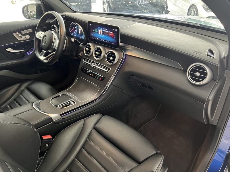 Image Mercedes-Benz GLC COUPÉ GLC 220 d 4MATIC Coupé AMG Line   GLC 220 d 4MATIC Coupé AMG Line