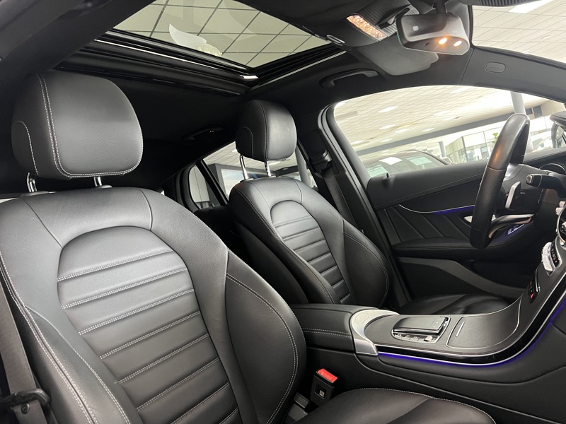 Image Mercedes-Benz GLC COUPÉ GLC 220 d 4MATIC Coupé AMG Line   GLC 220 d 4MATIC Coupé AMG Line