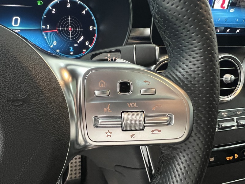 Image Mercedes-Benz GLC COUPÉ GLC 220 d 4MATIC Coupé AMG Line   GLC 220 d 4MATIC Coupé AMG Line