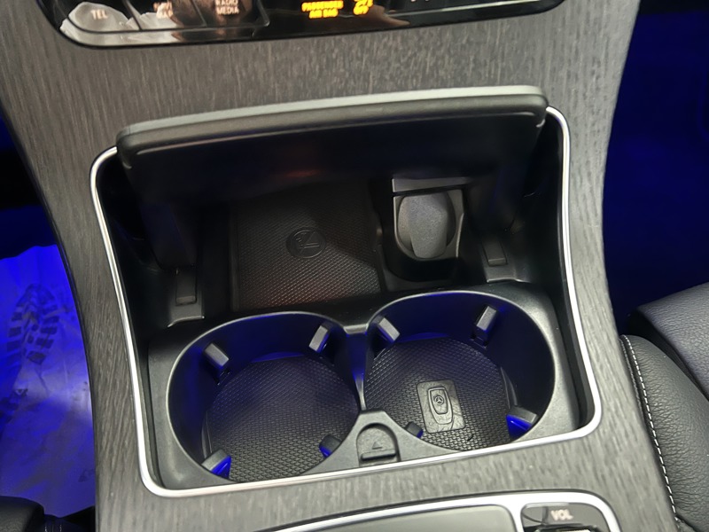 Image Mercedes-Benz GLC COUPÉ GLC 220 d 4MATIC Coupé AMG Line   GLC 220 d 4MATIC Coupé AMG Line