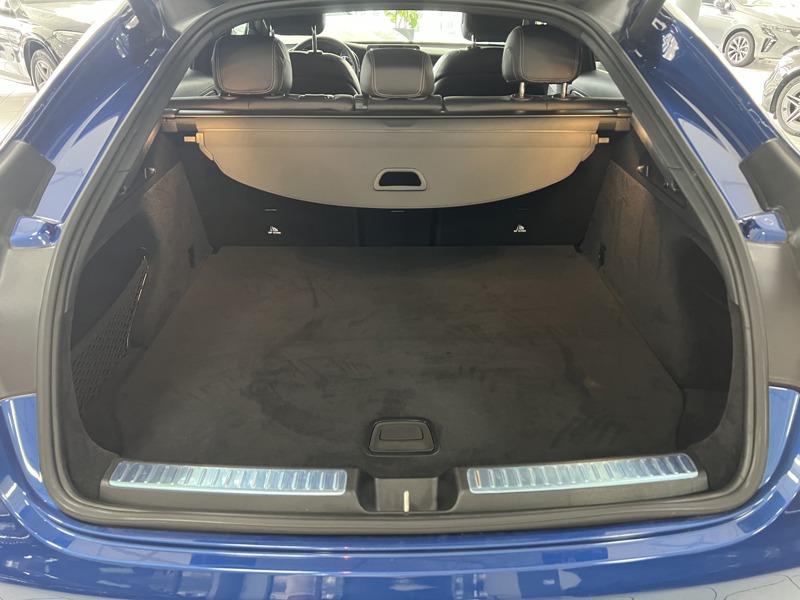 Image Mercedes-Benz GLC COUPÉ GLC 220 d 4MATIC Coupé AMG Line   GLC 220 d 4MATIC Coupé AMG Line