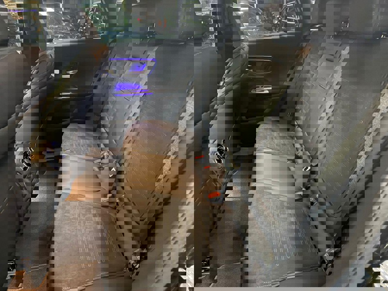 Image Mercedes-Benz GLC SUV GLC 220 d 4MATIC AMG Line  GLC 220 d 4MATIC AMG Line GLC 220 d 4MATIC AMG Line