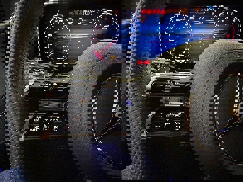 Image Mercedes-Benz GLC SUV GLC 220 d 4MATIC AMG Line  GLC 220 d 4MATIC AMG Line GLC 220 d 4MATIC AMG Line