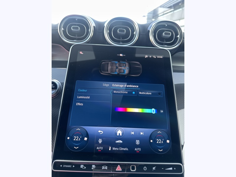 Image Mercedes-Benz GLC SUV GLC 300 e  Hybrid EQ 4MATIC AMG Line +  GLC 300 e  Hybrid EQ 4MATIC AMG Line + GLC 300 e  Hybrid EQ 4MATIC AMG Line +