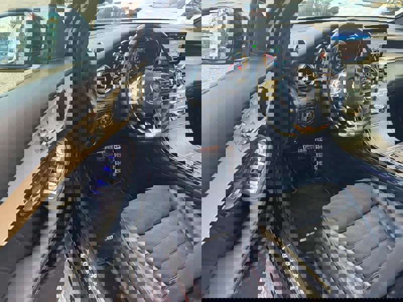 Image Mercedes-Benz GLC SUV GLC 300de 4MATIC SUV AMG Line   GLC 300de 4MATIC SUV AMG Line