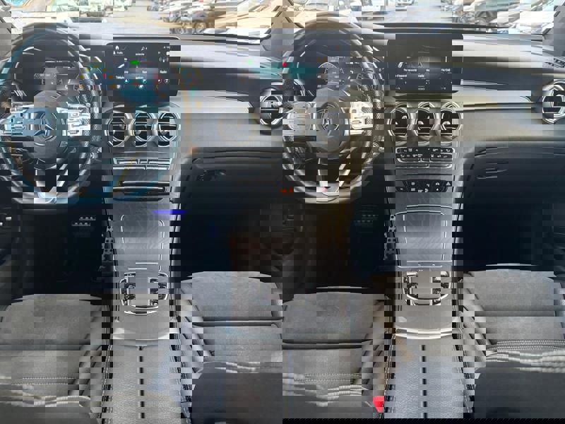 Image Mercedes-Benz GLC SUV GLC 300de 4MATIC SUV AMG Line   GLC 300de 4MATIC SUV AMG Line