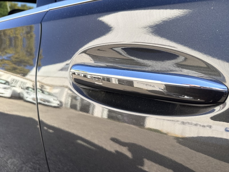 Image Mercedes-Benz CLASSE C BERLINE Classe C 300 e Hybrid EQ Berline AMG Line  Classe C 300 e Hybrid EQ Berline AMG Line Classe C 300 e Hybrid EQ Berline AMG Line