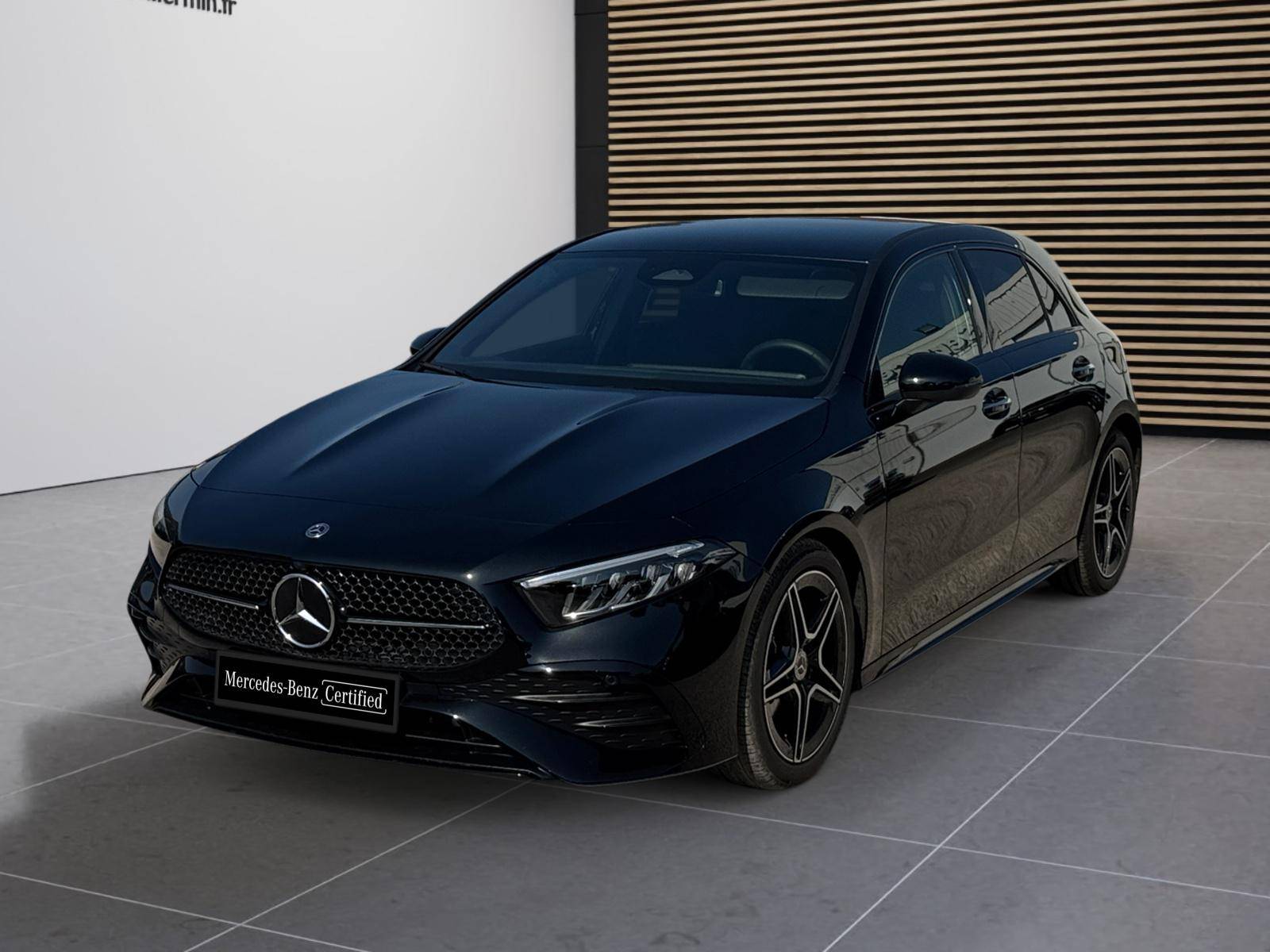 Photo MERCEDES CLASSE A Classe A 180 7G-DCT