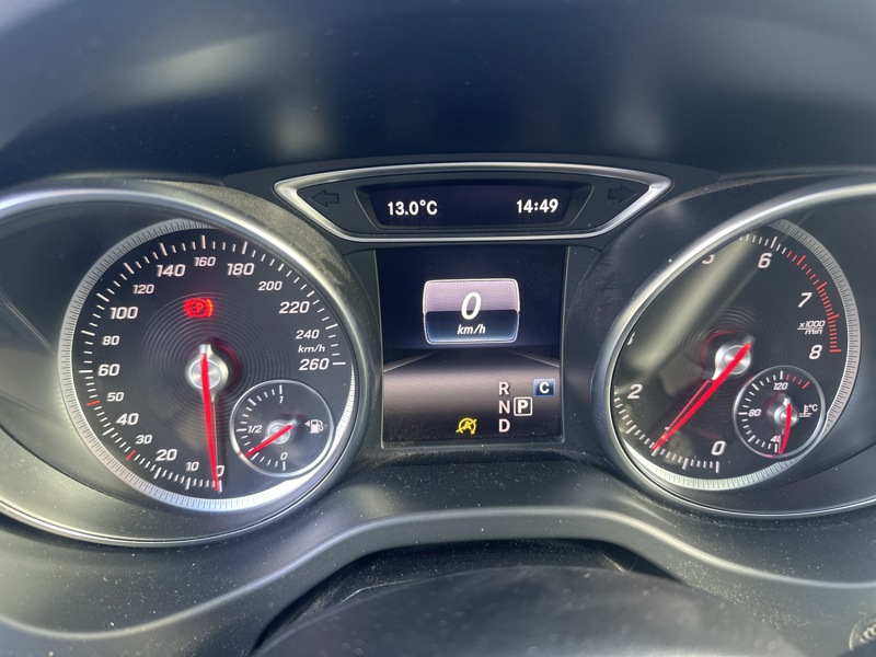 Image Mercedes-Benz GLA 180 Fascination   180 Fascination