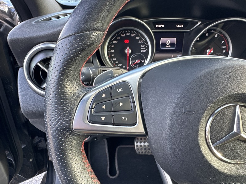 Image Mercedes-Benz GLA 180 Fascination   180 Fascination