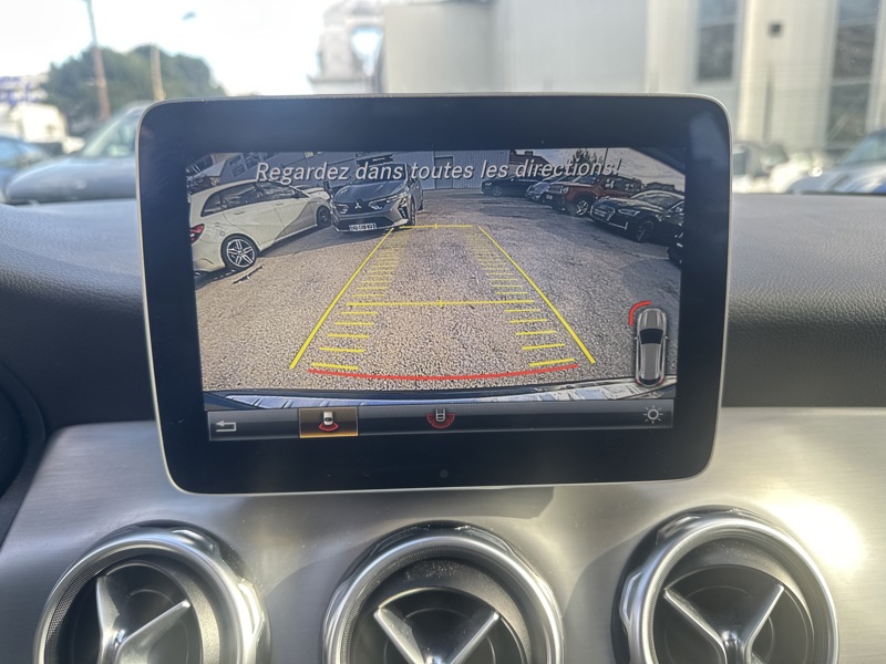 Image Mercedes-Benz GLA 180 Fascination   180 Fascination