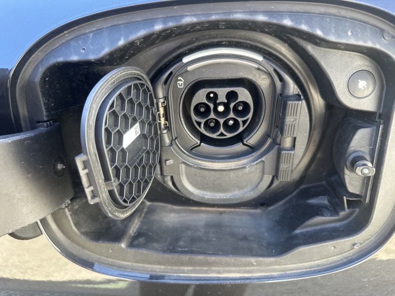 Image Mercedes-Benz GLC COUPÉ GLC 300 e Hybrid EQ 4MATIC Coupé AMG Line  GLC 300 e Hybrid EQ 4MATIC Coupé AMG Line GLC 300 e Hybrid EQ 4MATIC Coupé AMG Line