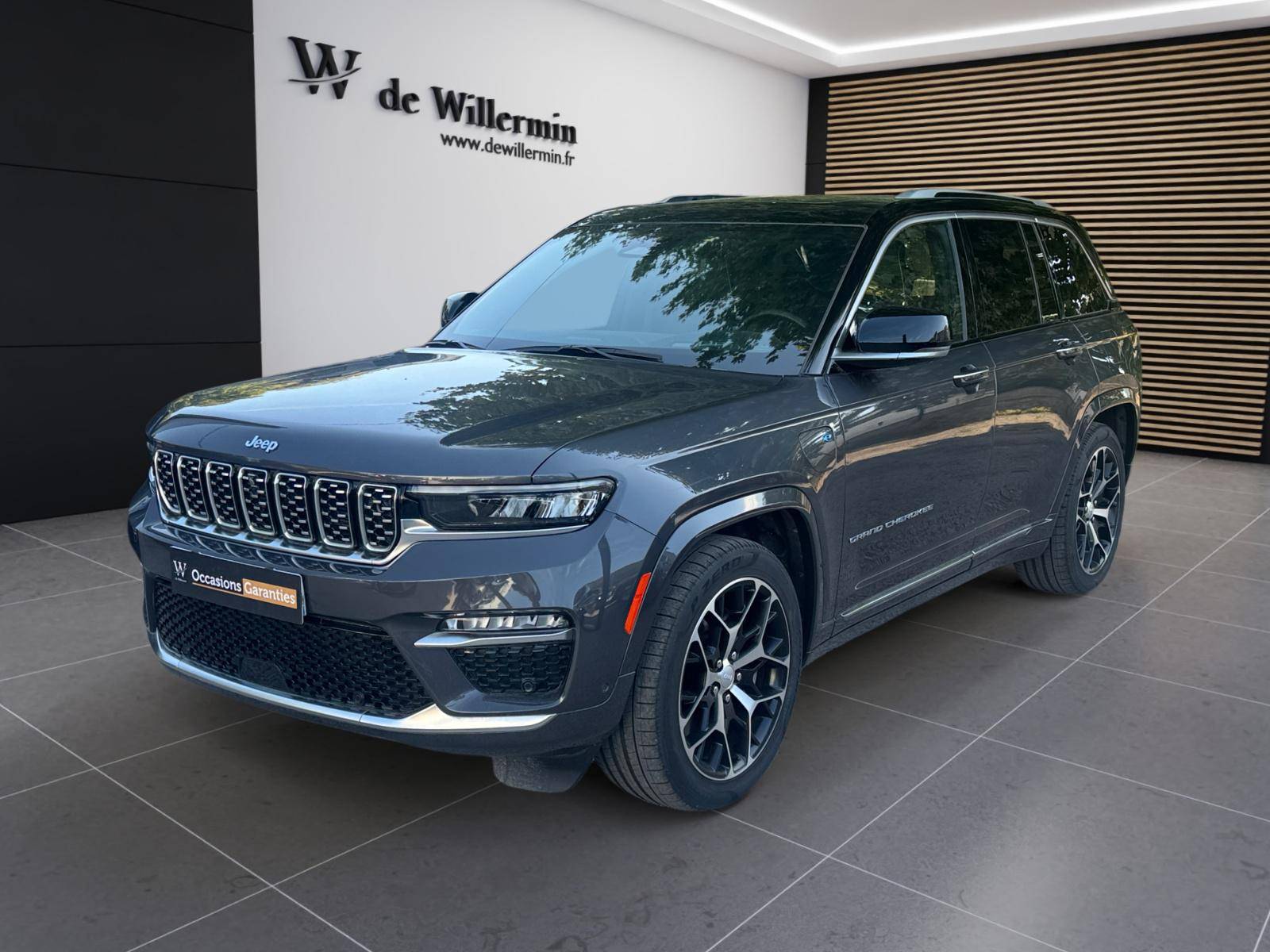 Photo JEEP GRAND CHEROKEE Grand Cherokee 4xe 2.0 T 380 ch PHEV 4x4 BVA8