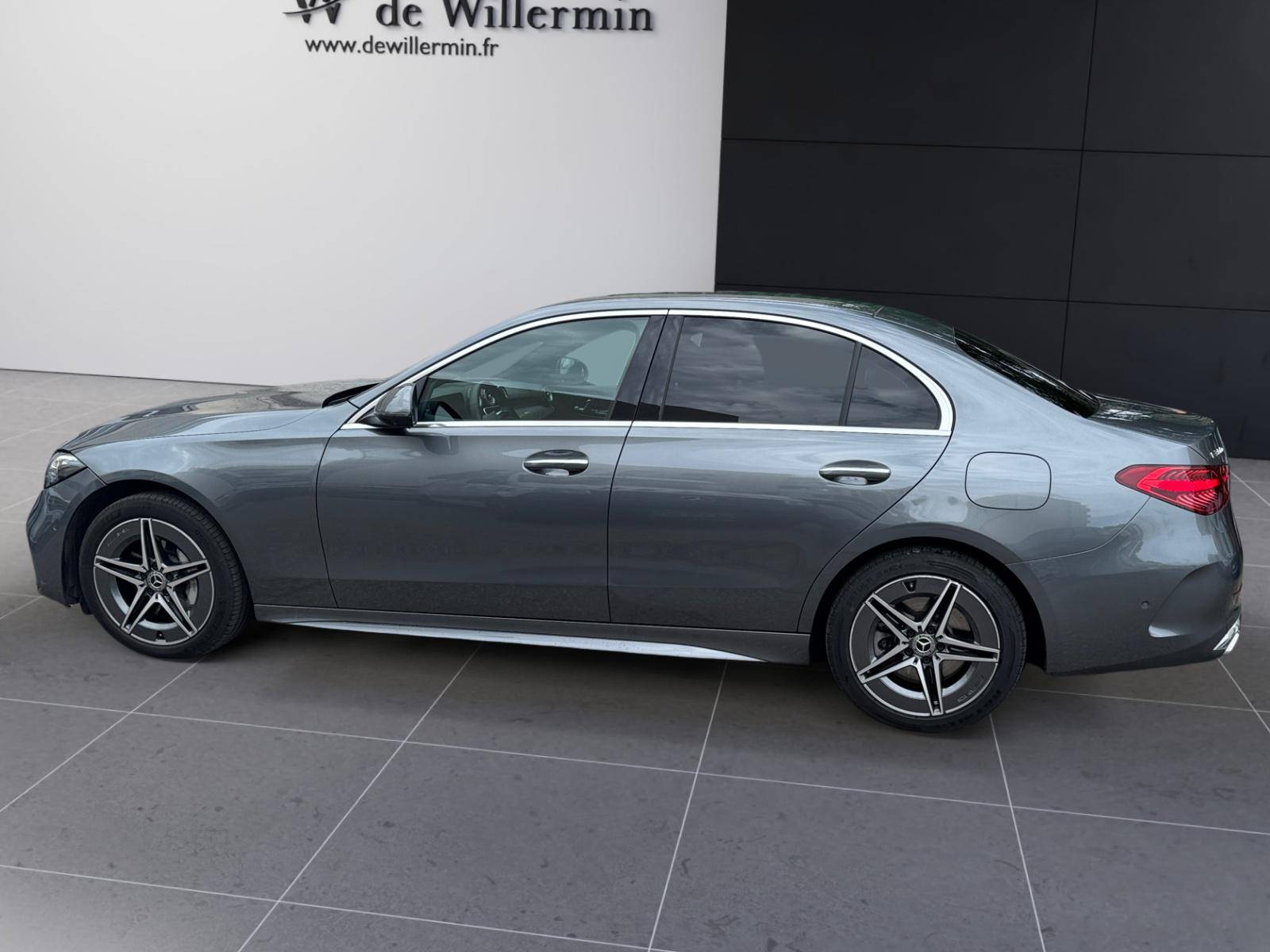 Image Mercedes-Benz CLASSE C BERLINE Classe C 300 e Hybrid EQ Berline AMG Line  Classe C 300 e Hybrid EQ Berline AMG Line Classe C 300 e Hybrid EQ Berline AMG Line