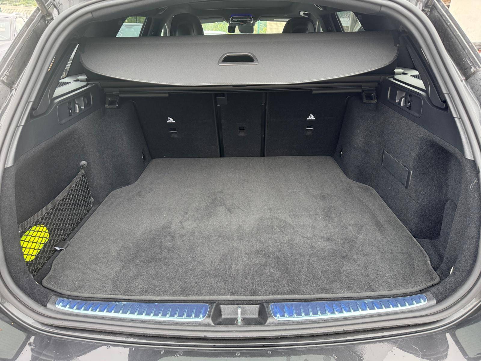 Image Mercedes-Benz CLASSE C BREAK Classe C 220 d Break AMG Line  CLASSE C 220 D Classe C 220 d Break AMG Line