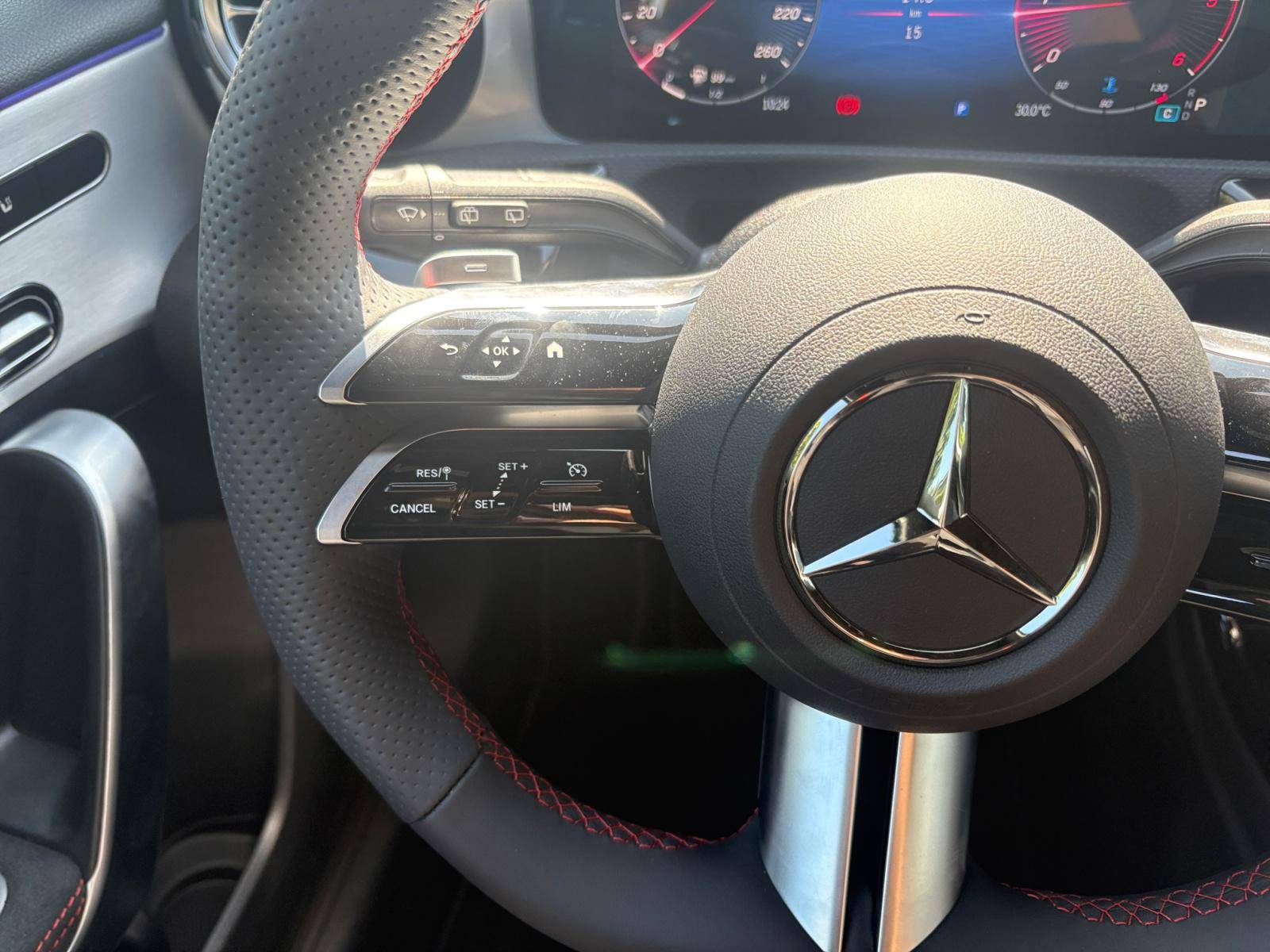 Image Mercedes-Benz CLASSE A 200 d AMG Line   200 d AMG Line