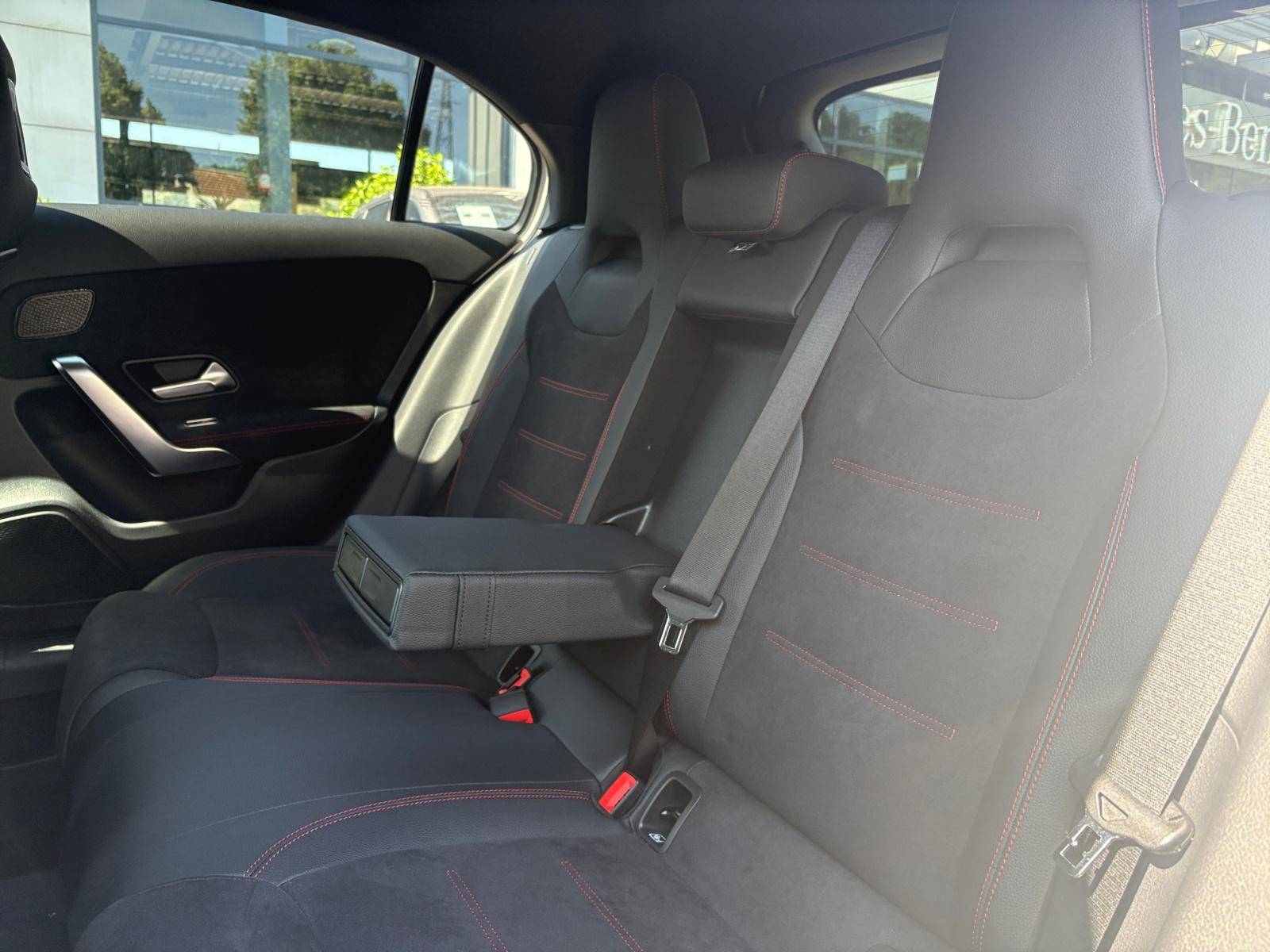 Image Mercedes-Benz CLASSE A 200 d AMG Line   200 d AMG Line