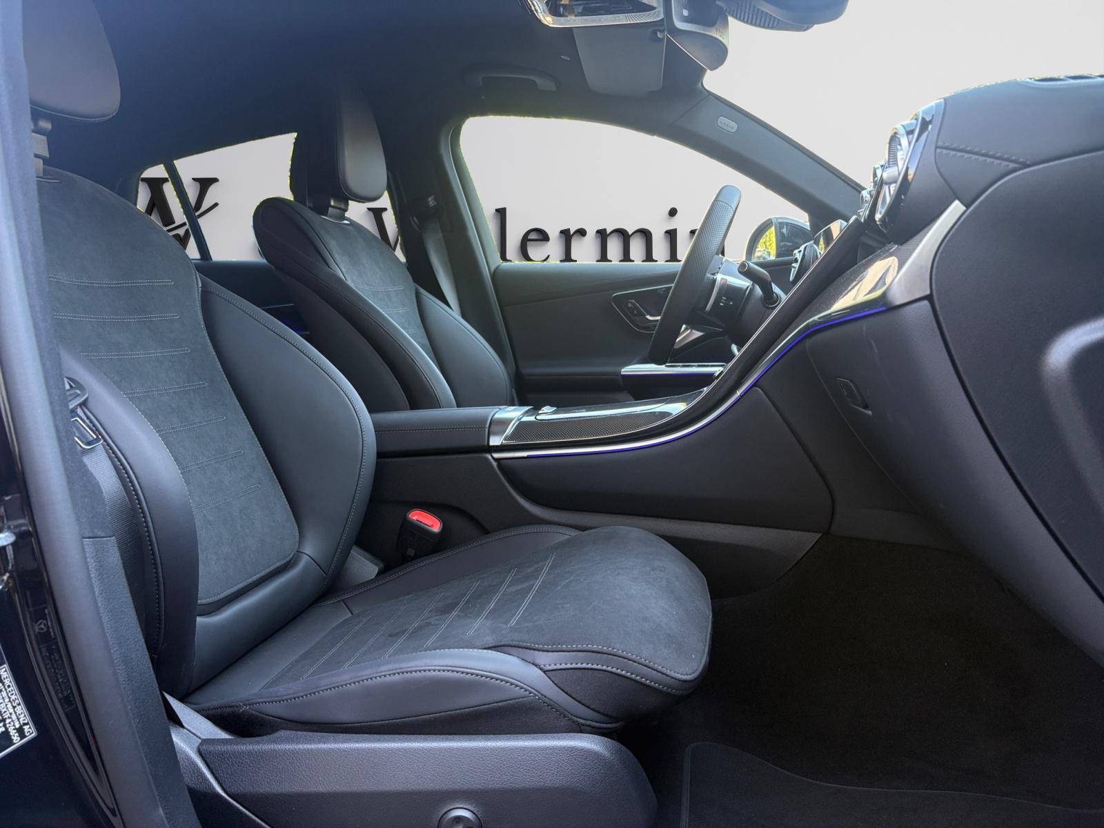 Image Mercedes-Benz GLC COUPÉ GLC 300 de Hybrid EQ 4MATIC Coupé AMG Line +   GLC 300 de Hybrid EQ 4MATIC Coupé AMG Line +