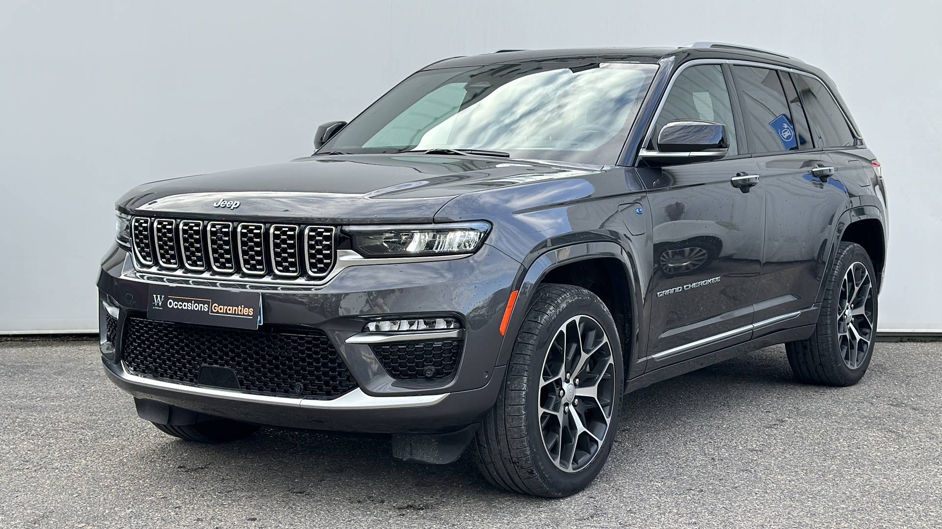 Photo JEEP GRAND CHEROKEE Grand Cherokee 4xe 2.0 T 380 ch PHEV 4x4 BVA8
