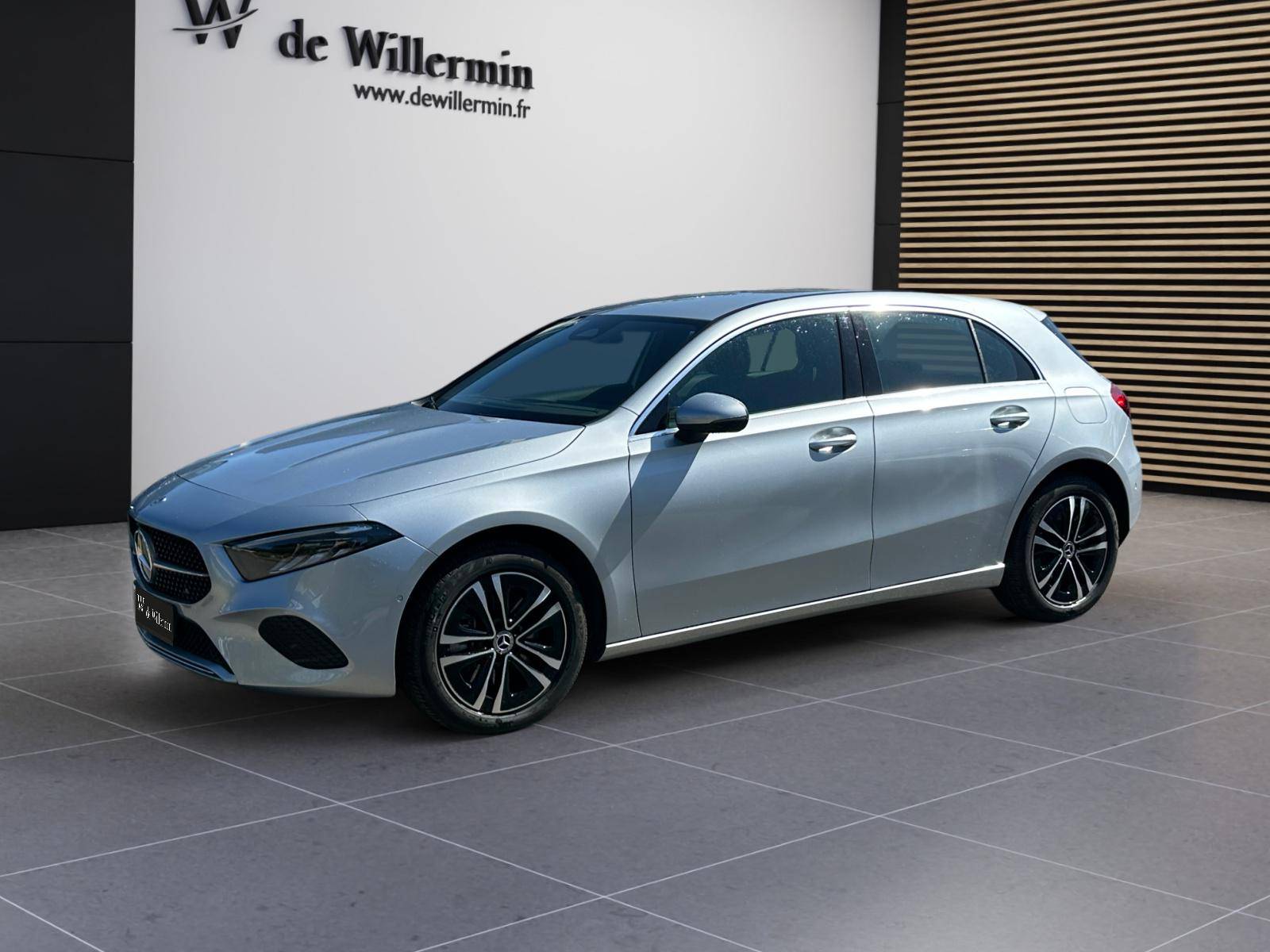 Photo MERCEDES CLASSE A Classe A 250 e 8G-DCT