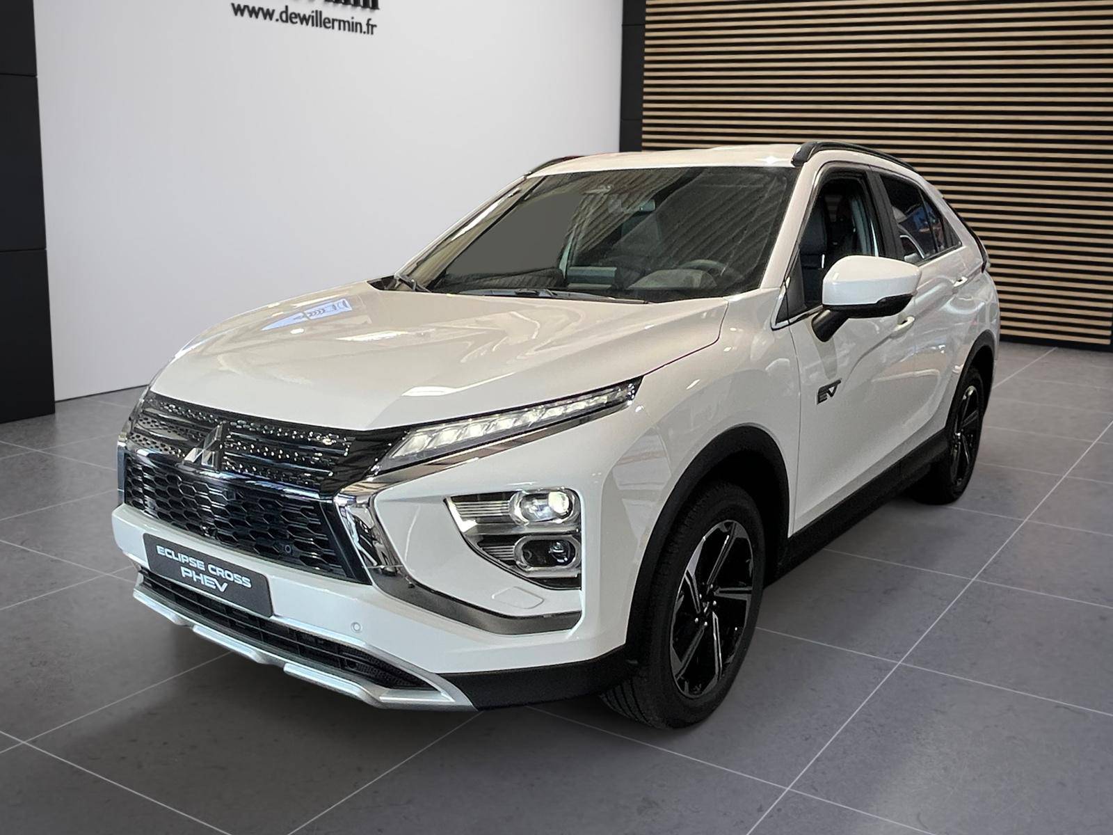 Photo MITSUBISHI ECLIPSE CROSS MY23 Eclipse Cross 2.4 MIVEC PHEV Twin Motor 4WD