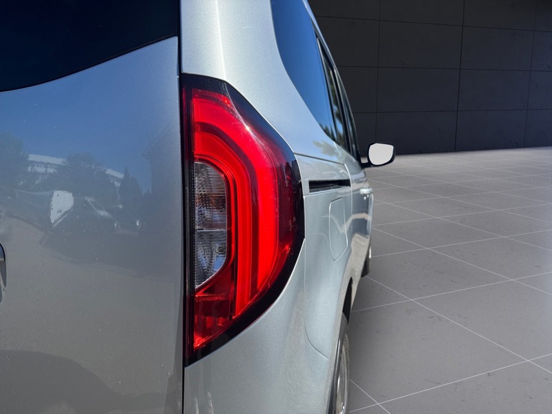 Image Mercedes-Benz CLASSE T 180 d 7G-DCT Style   180 d 7G-DCT Style