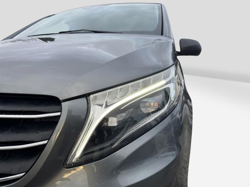 Image Mercedes-Benz VITO 114 CDI 4x4 Fourgon Long 9G-Tronic   114 CDI 4x4 Fourgon Long 9G-Tronic