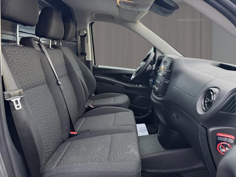 Image Mercedes-Benz VITO 114 CDI 4x4 Fourgon Long 9G-Tronic   114 CDI 4x4 Fourgon Long 9G-Tronic