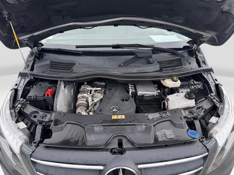 Image Mercedes-Benz VITO 114 CDI 4x4 Fourgon Long 9G-Tronic   114 CDI 4x4 Fourgon Long 9G-Tronic
