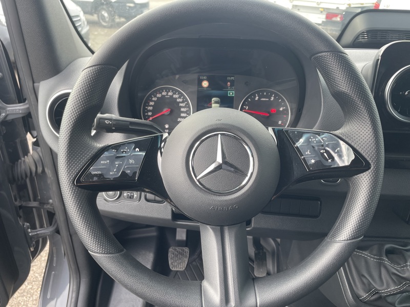 Image Mercedes-Benz SPRINTER 317 CDI PRO Long  SPRINTER 317 Châssis cab 43 3,5t PRO 317 CDI PRO Long