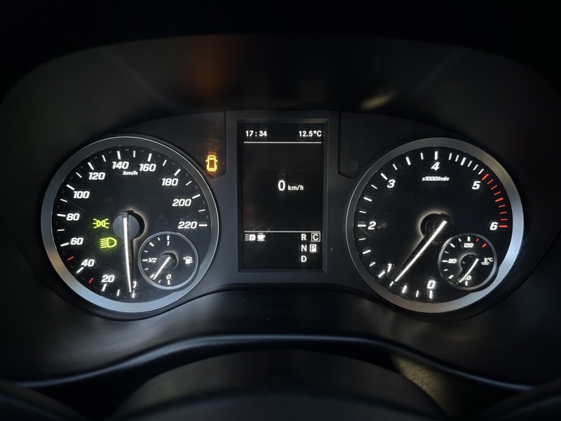 Image Mercedes-Benz VITO 116 CDI 4x4 Fourgon Long   116 CDI 4x4 Fourgon Long