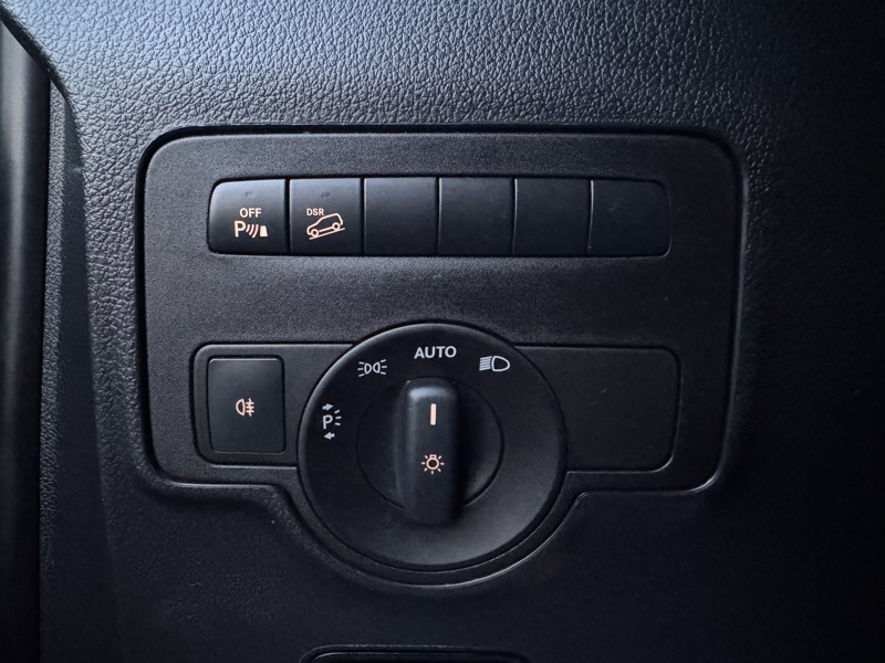 Image Mercedes-Benz VITO 116 CDI 4x4 Fourgon Long   116 CDI 4x4 Fourgon Long