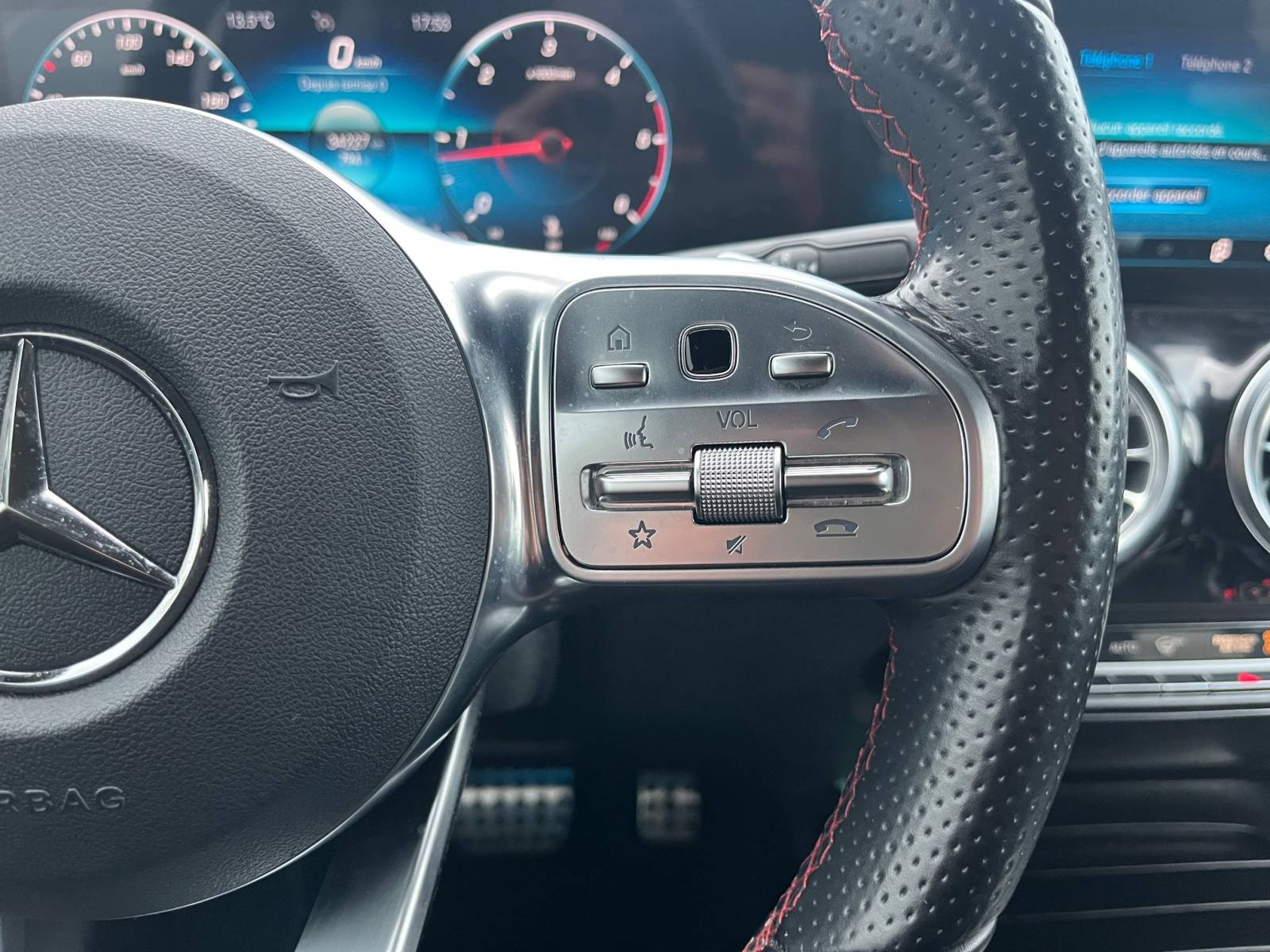 Image MERCEDES GLA GLA 200 d 8G-DCT