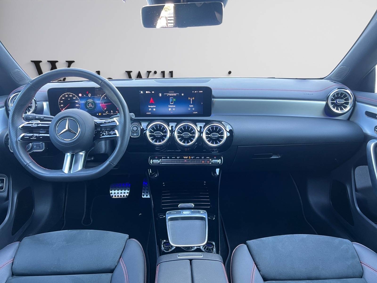 Image Mercedes-Benz CLA SHOOTING BRAKE CLA 200 d Shooting Brake AMG Line  CLA 200D AMG LINE CLA 200 d Shooting Brake AMG Line