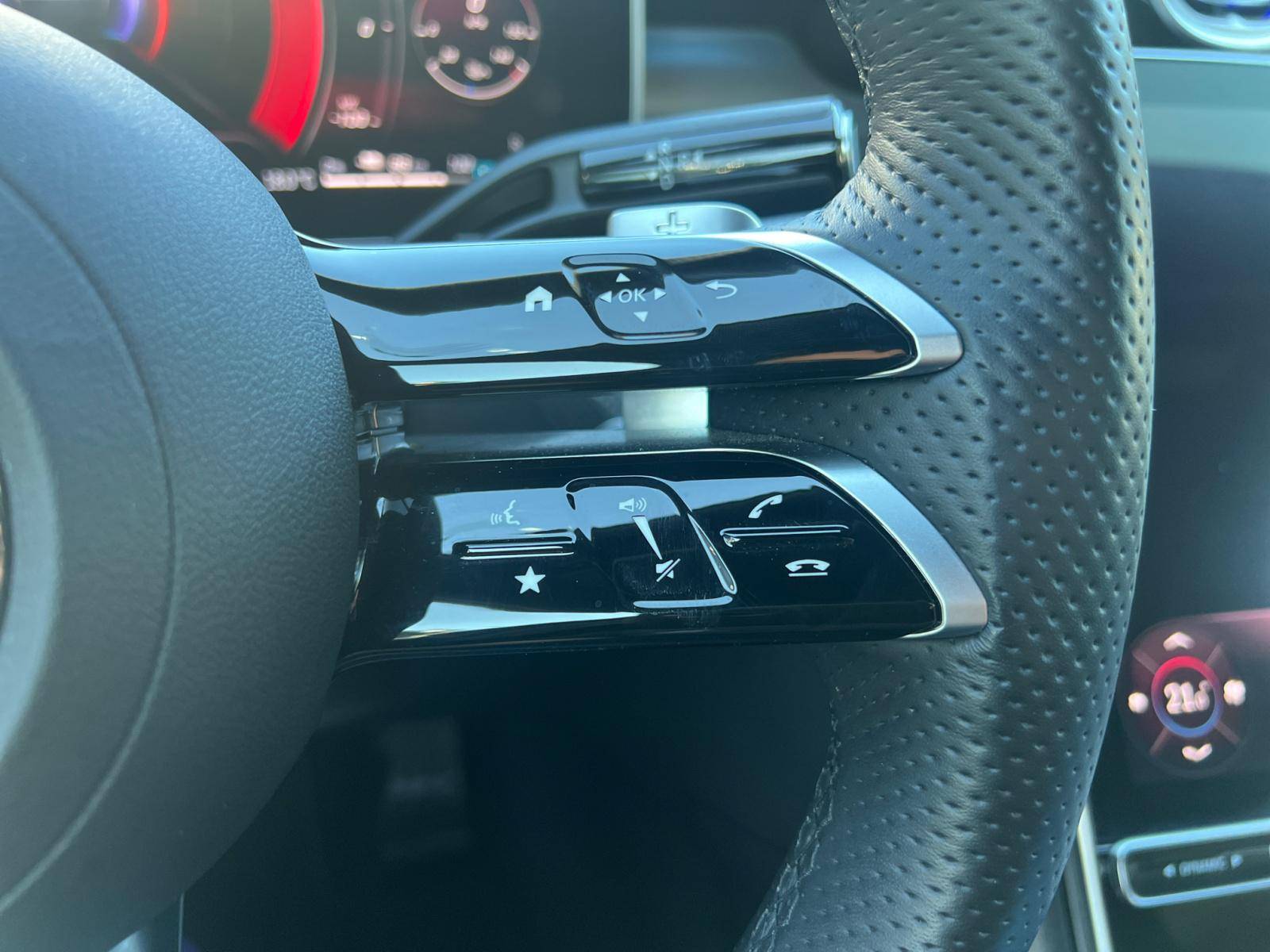 Image Mercedes-Benz CLASSE C BERLINE Classe C 300 e Hybrid EQ Berline AMG Line  Classe C 300 e Hybrid EQ Berline AMG Line Classe C 300 e Hybrid EQ Berline AMG Line