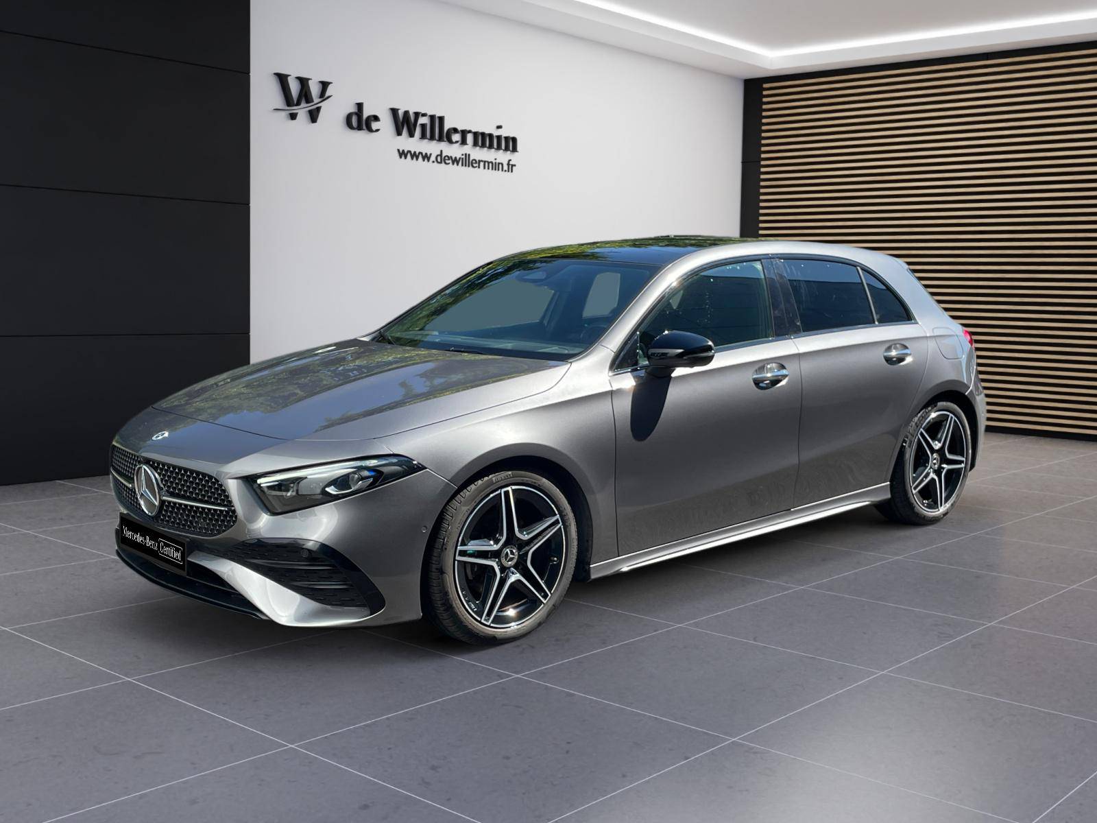 Photo MERCEDES CLASSE A Classe A 180 d 8G-DCT